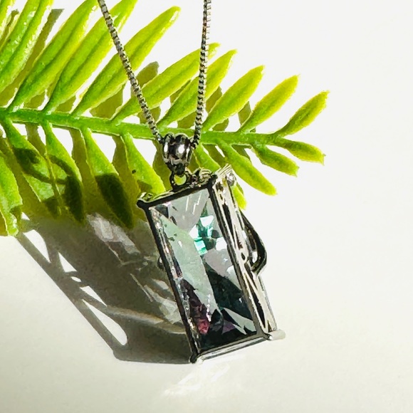 Mystic Quartz Ladies 18” Sterling Silver Necklace - Picture 3 of 10